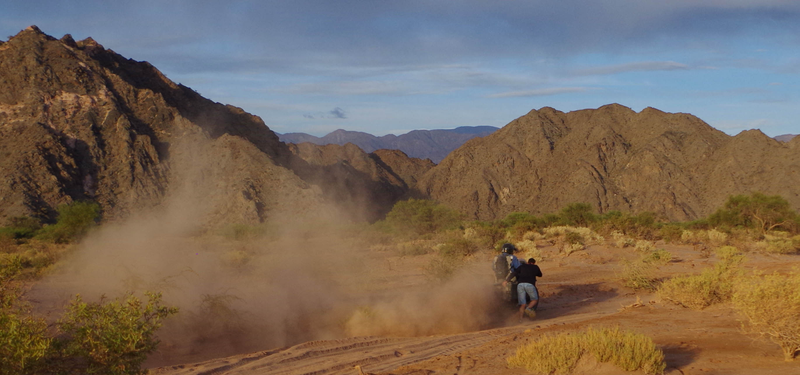 Illustration for article titled It Was Dumb To Drive Into A Desert Race With Crappy Rentals, I Now Know